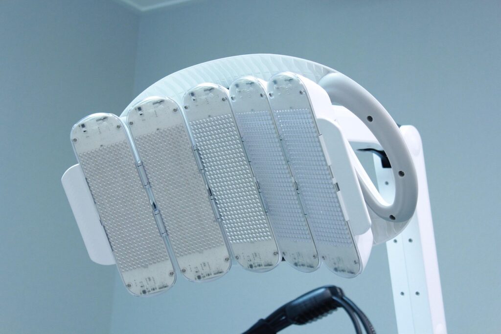 大人のニキビに悩むあなたは皮膚科に行くべきか？