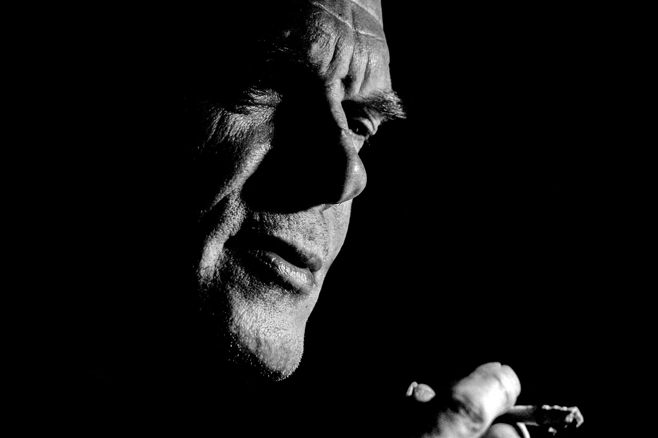 大人ニキビの原因はミネラル不足による肌荒れなの？