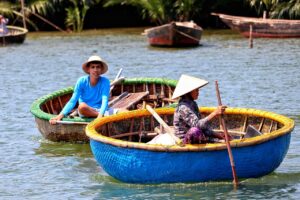 大人の口周りニキビを効果的に治す方法は？