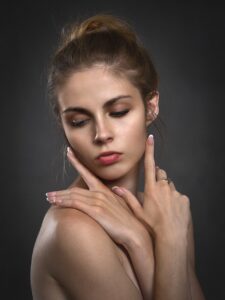 肌荒れに悩んでいるあなたにおすすめの化粧品は何ですか？
